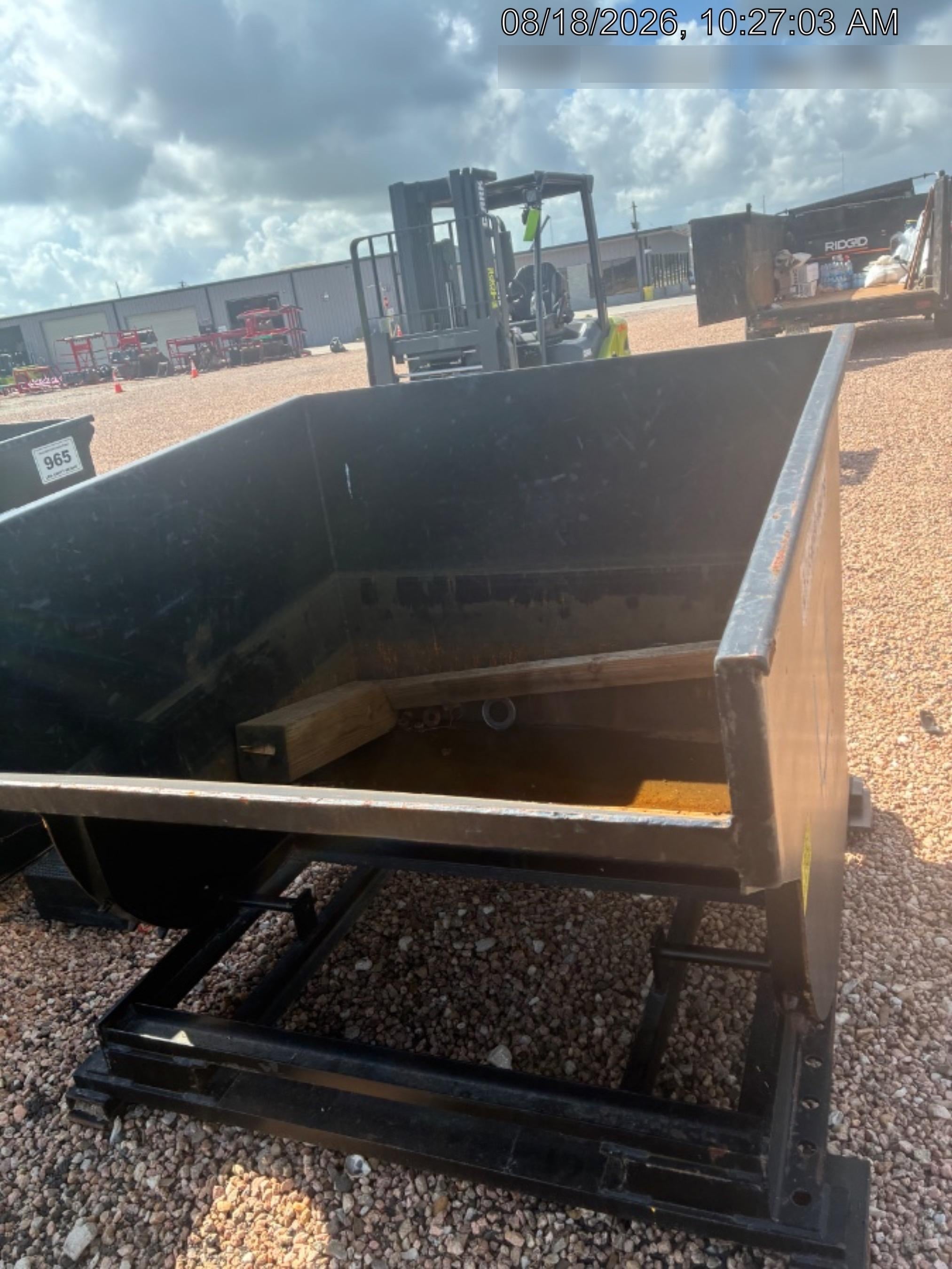 2025 STAR INDUSTRIES M-1820 - Self-Dump Hopper