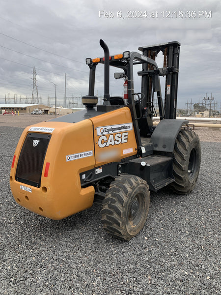 2023 CASE 588H