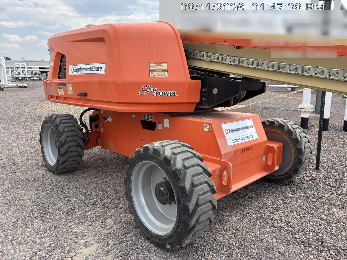 2021 JLG 600S