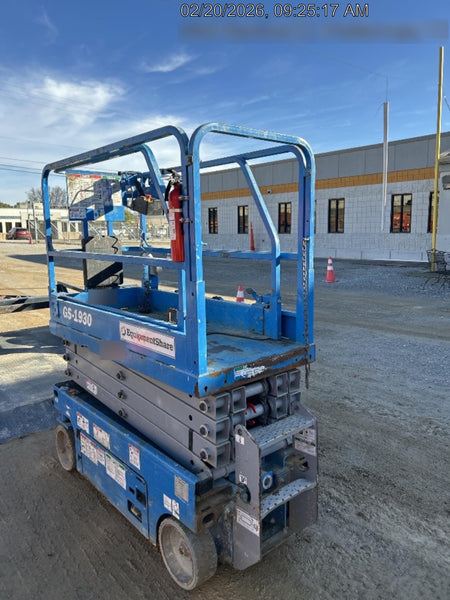 2019 Genie GS-1930 Fixed Rails with Chain Entry