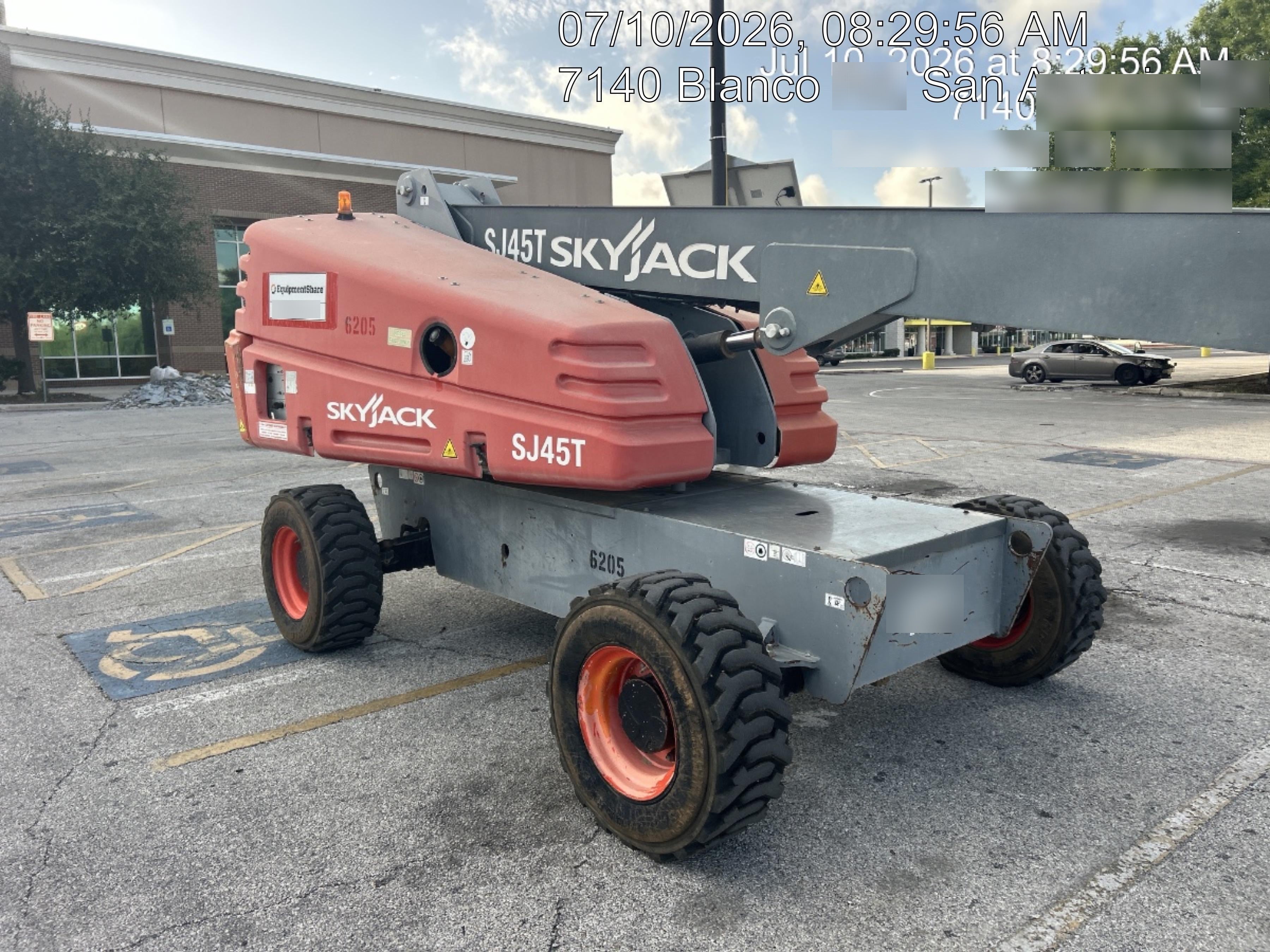 2017 SKYJACK SJ45T+