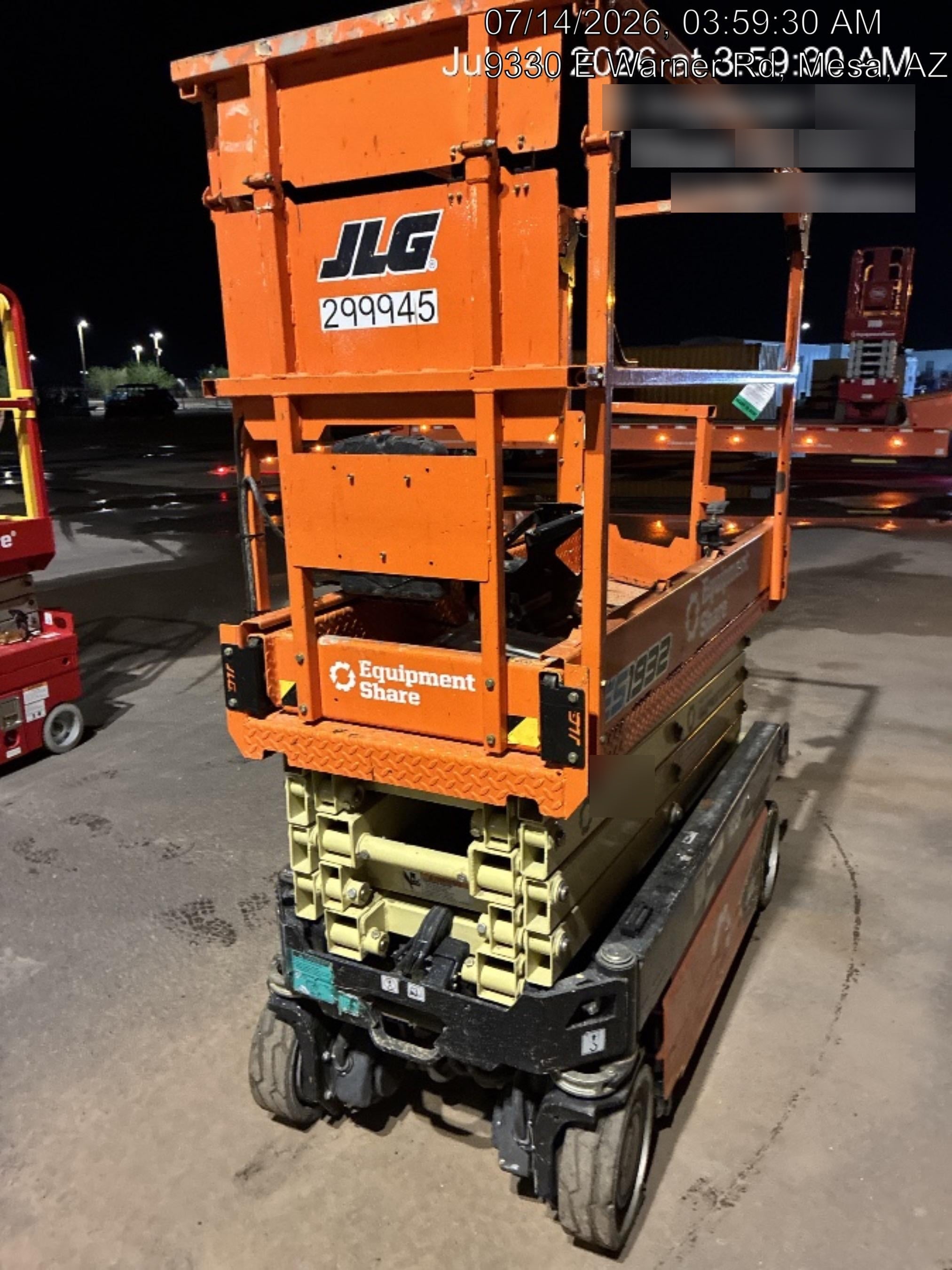 2023 JLG ES1932