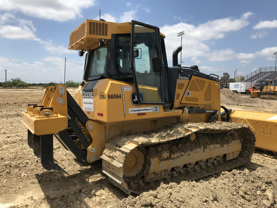 2020 JOHN DEERE 700K