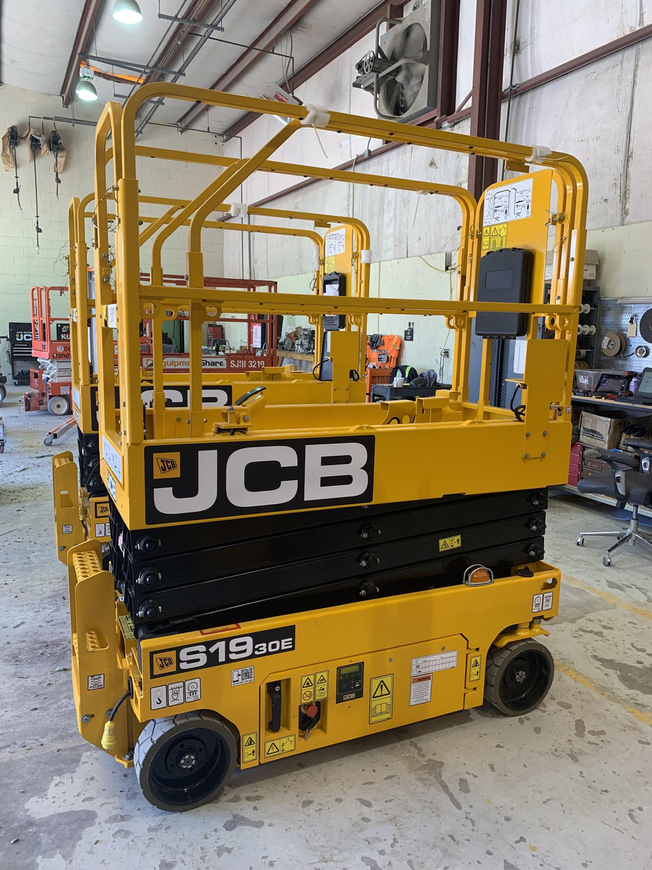 2021 JCB S1930E