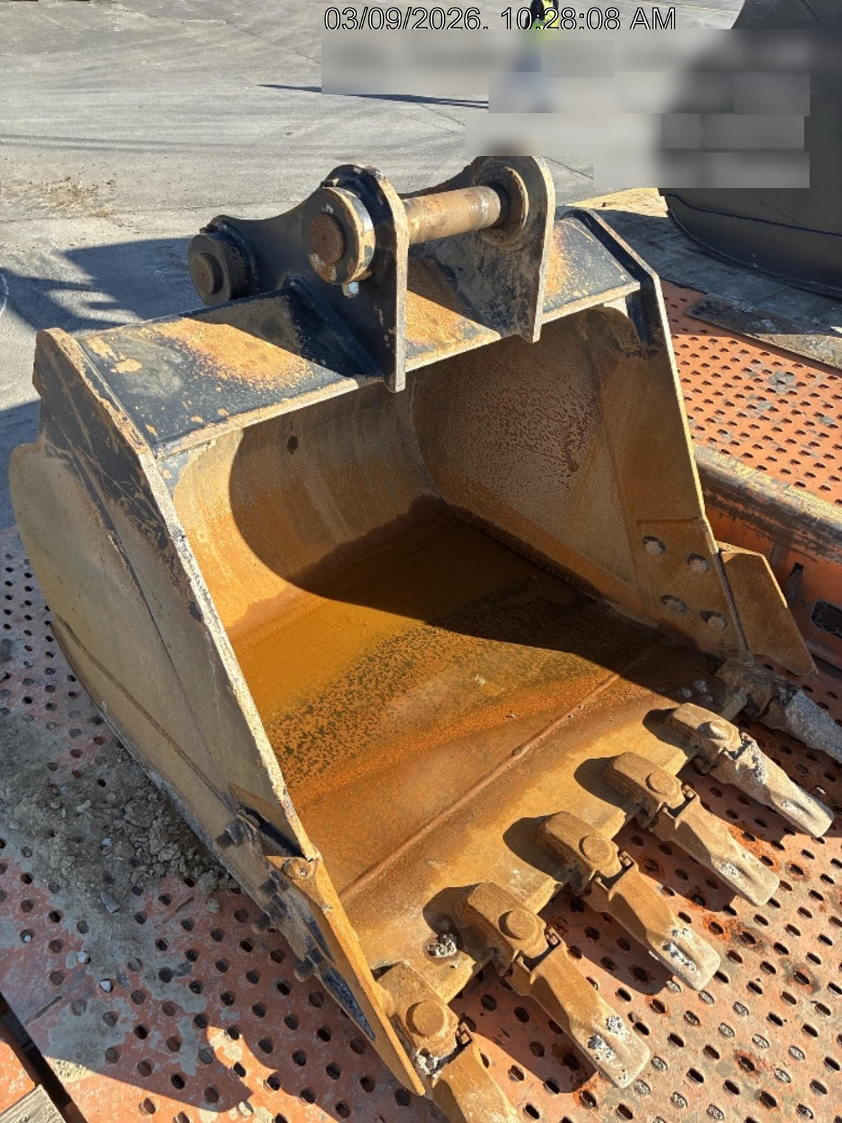 2025 FLECO 48" Bucket - Fleco