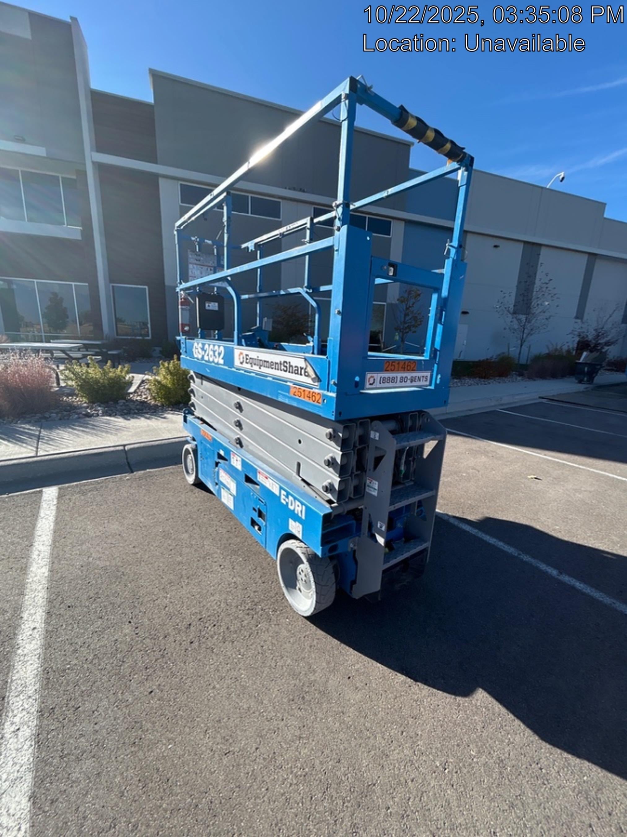 2022 GENIE GS-2632