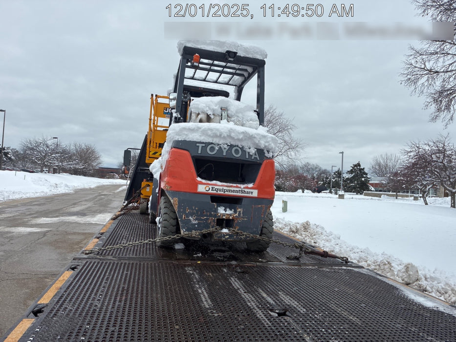 2022 TOYOTA 50-8FGU25