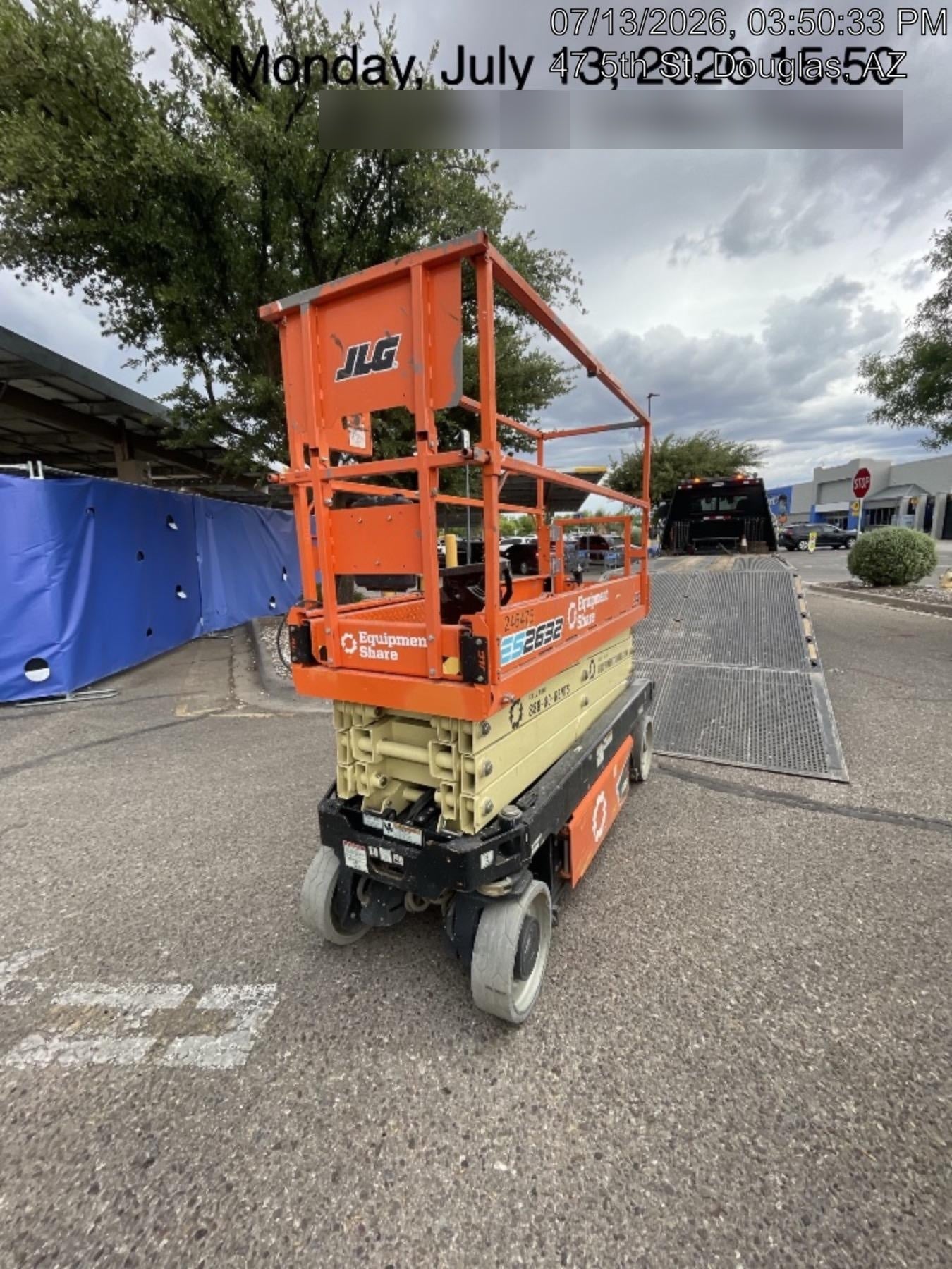 2022 JLG ES2632