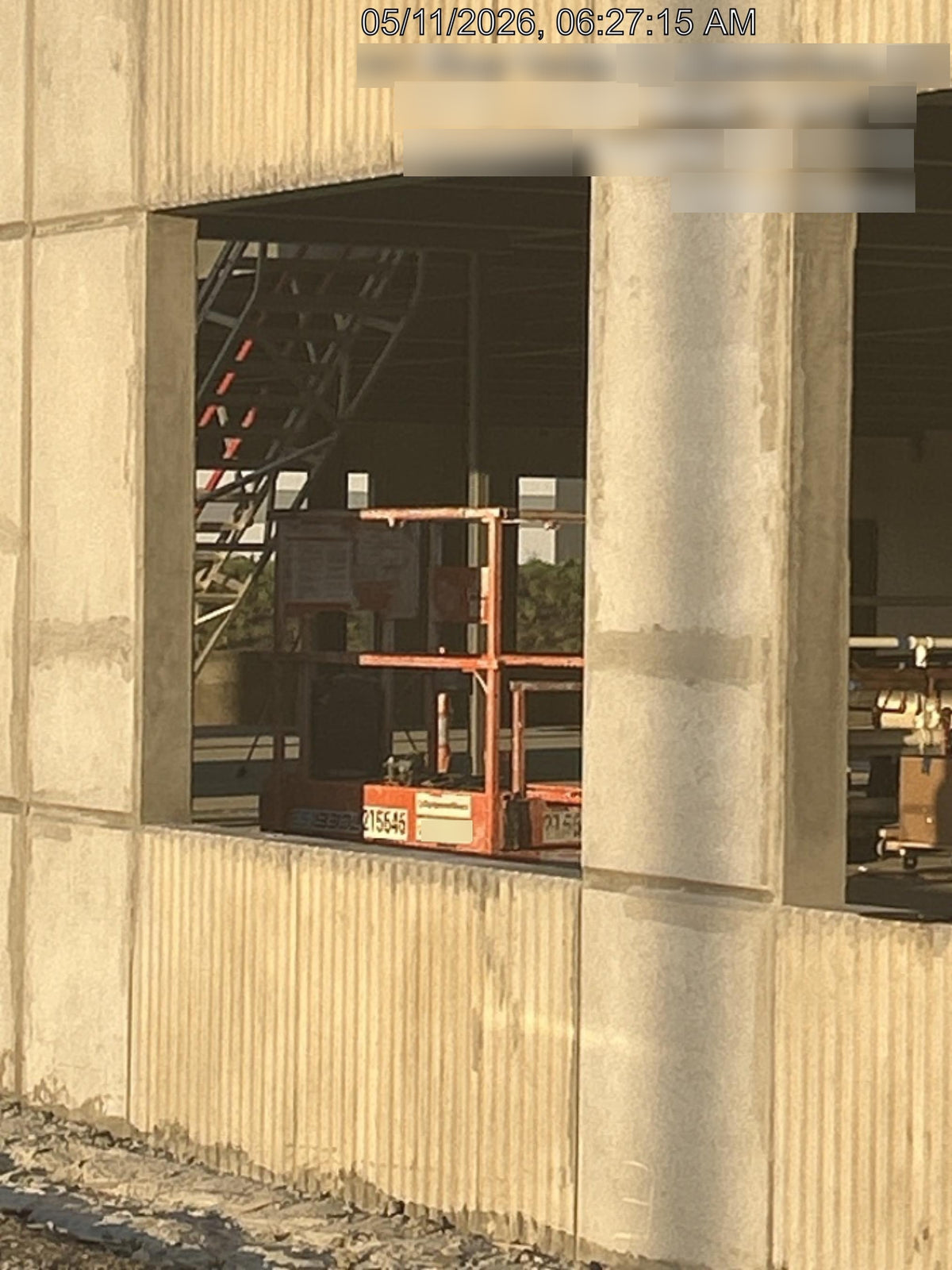 2022 JLG ES1330L