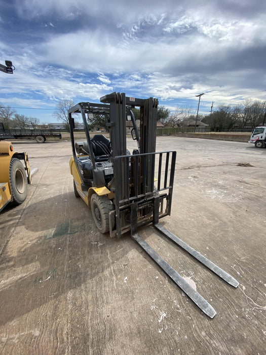 2021 KOMATSU FG25T-16