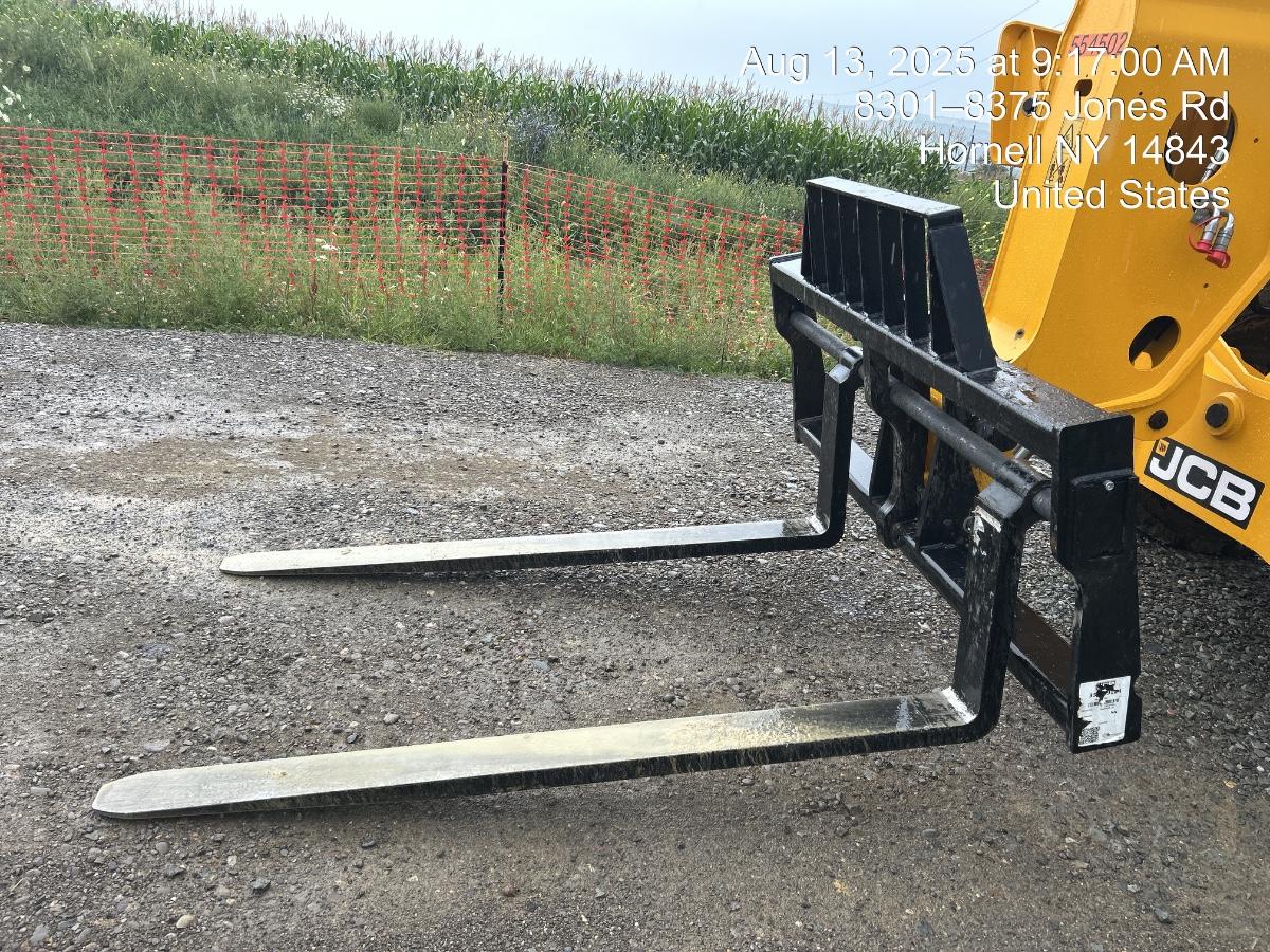2025 JCB 512-56