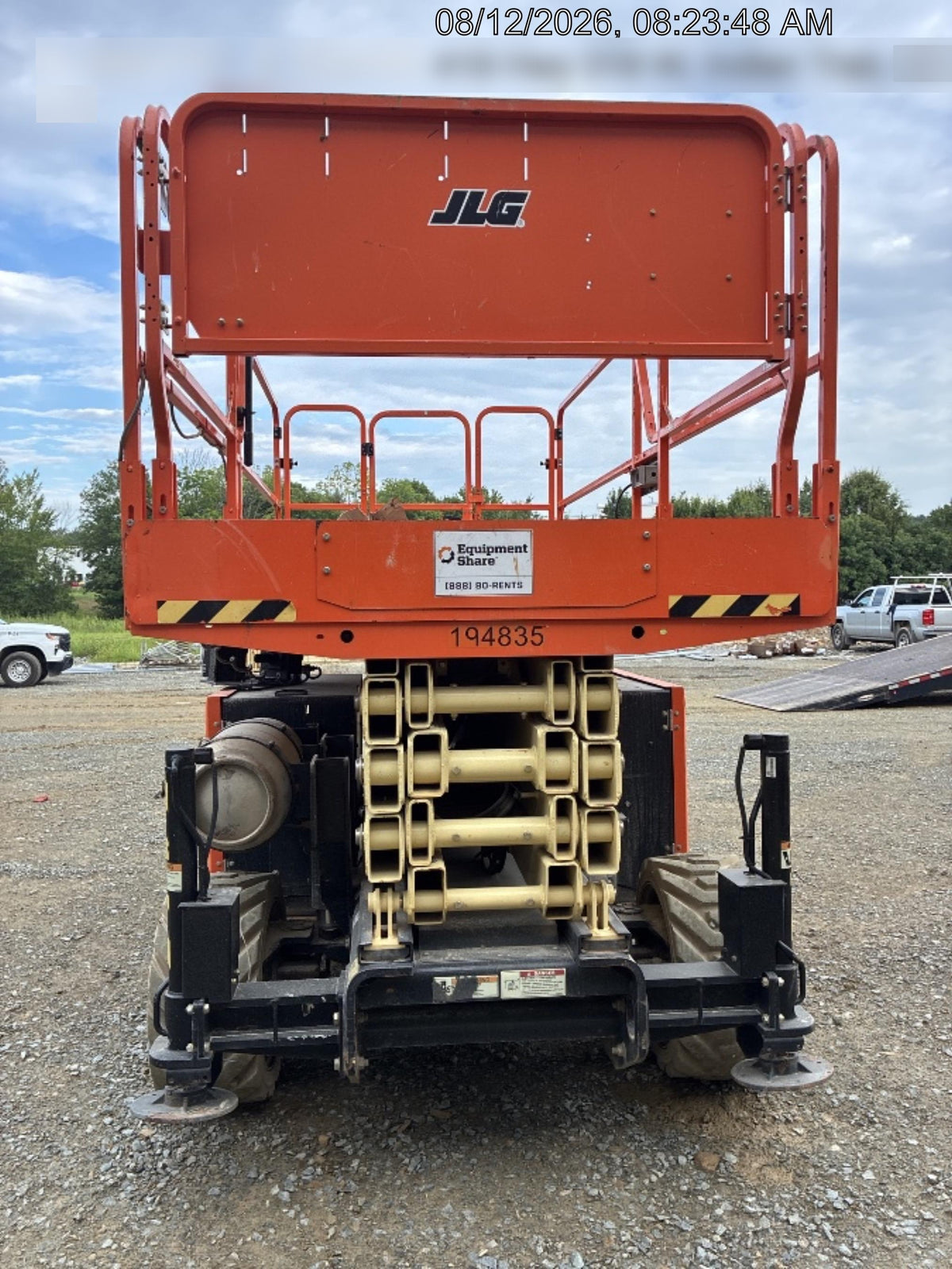 2021 JLG RT4069