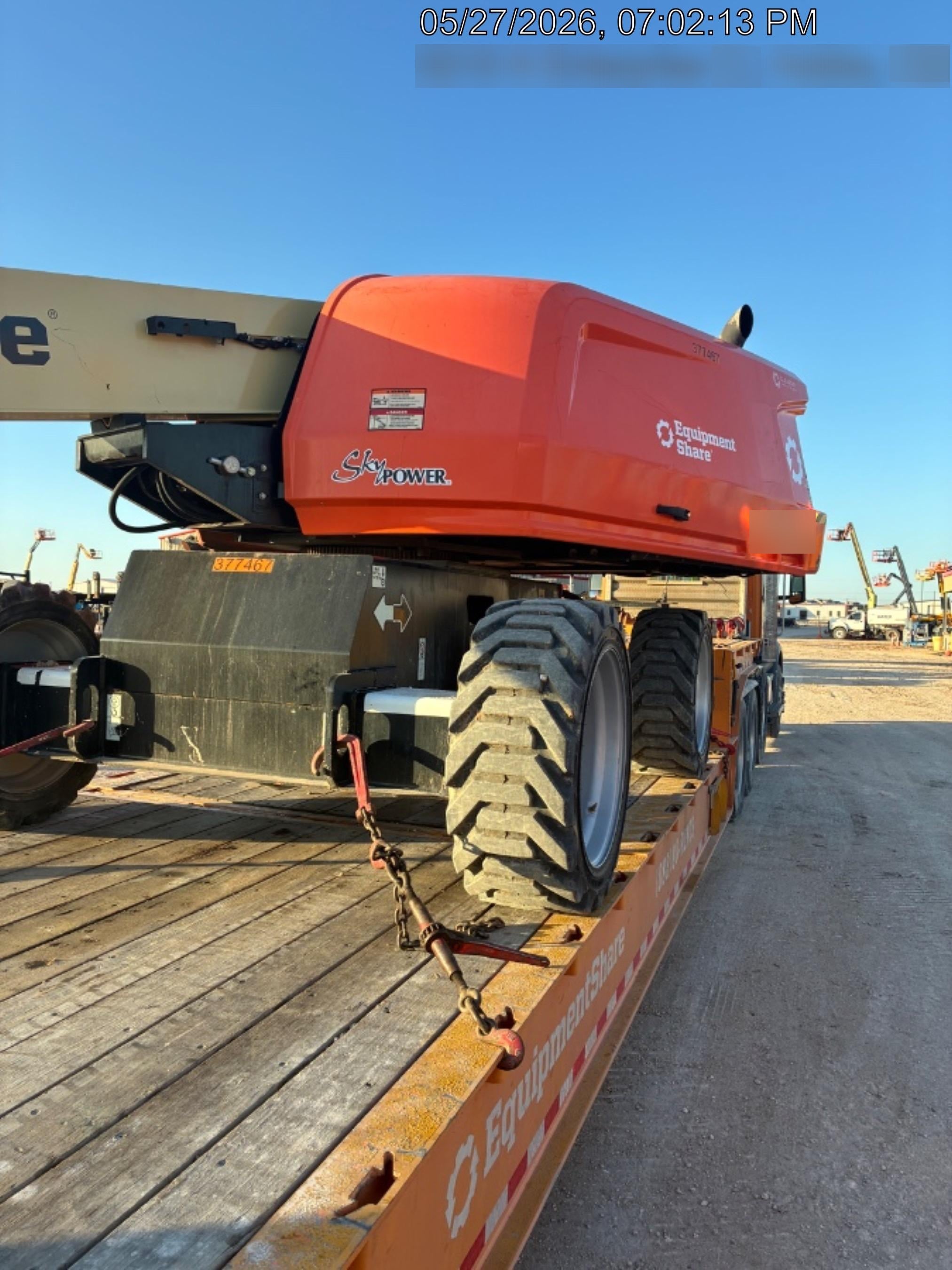 2023 JLG 660SJ