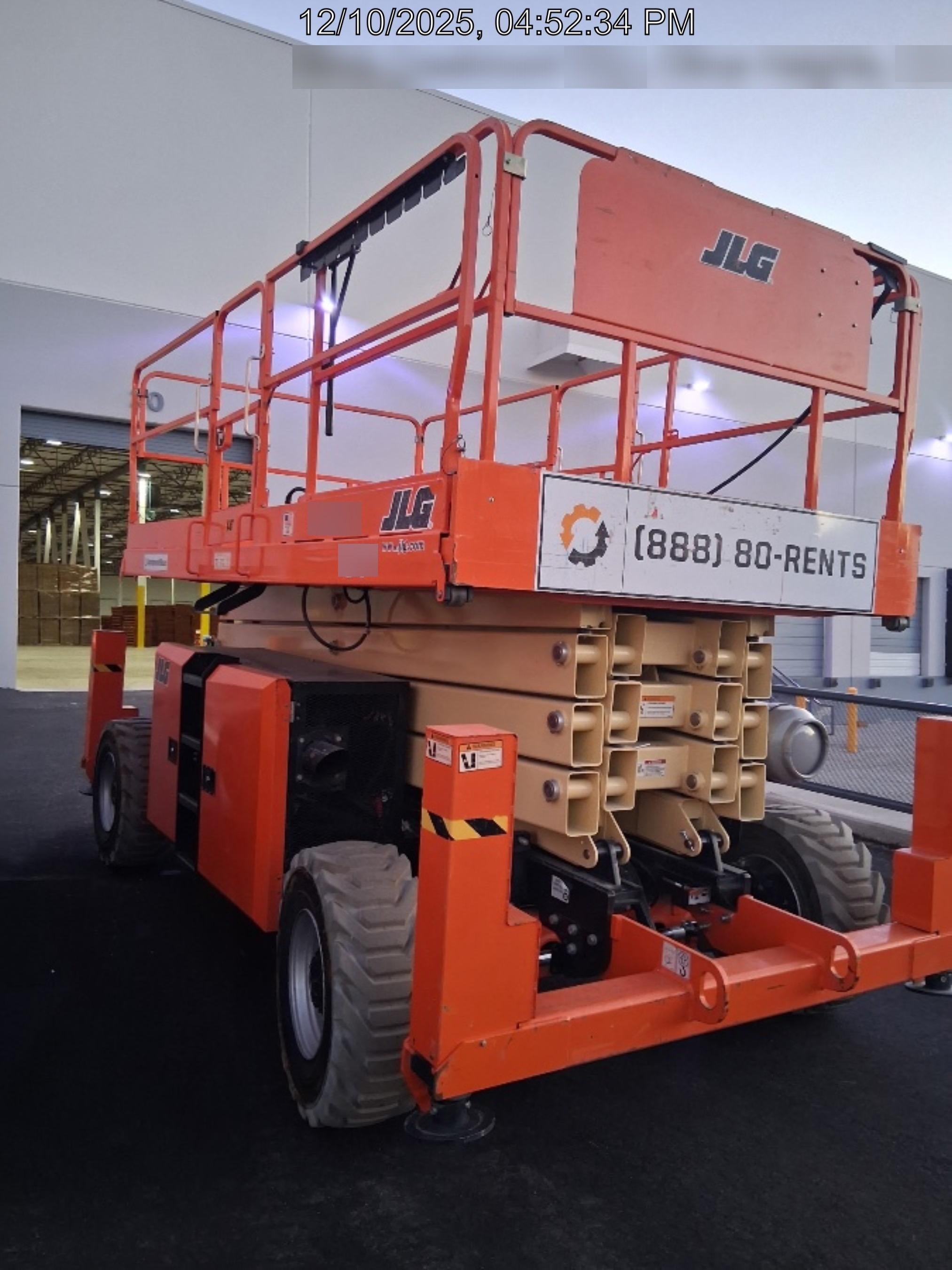 2019 JLG 430LRT