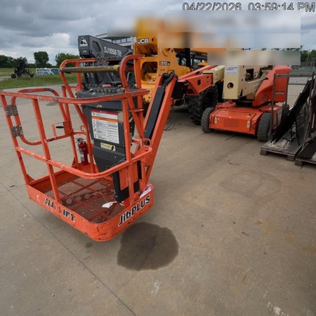 2019 JLG E400AJPN