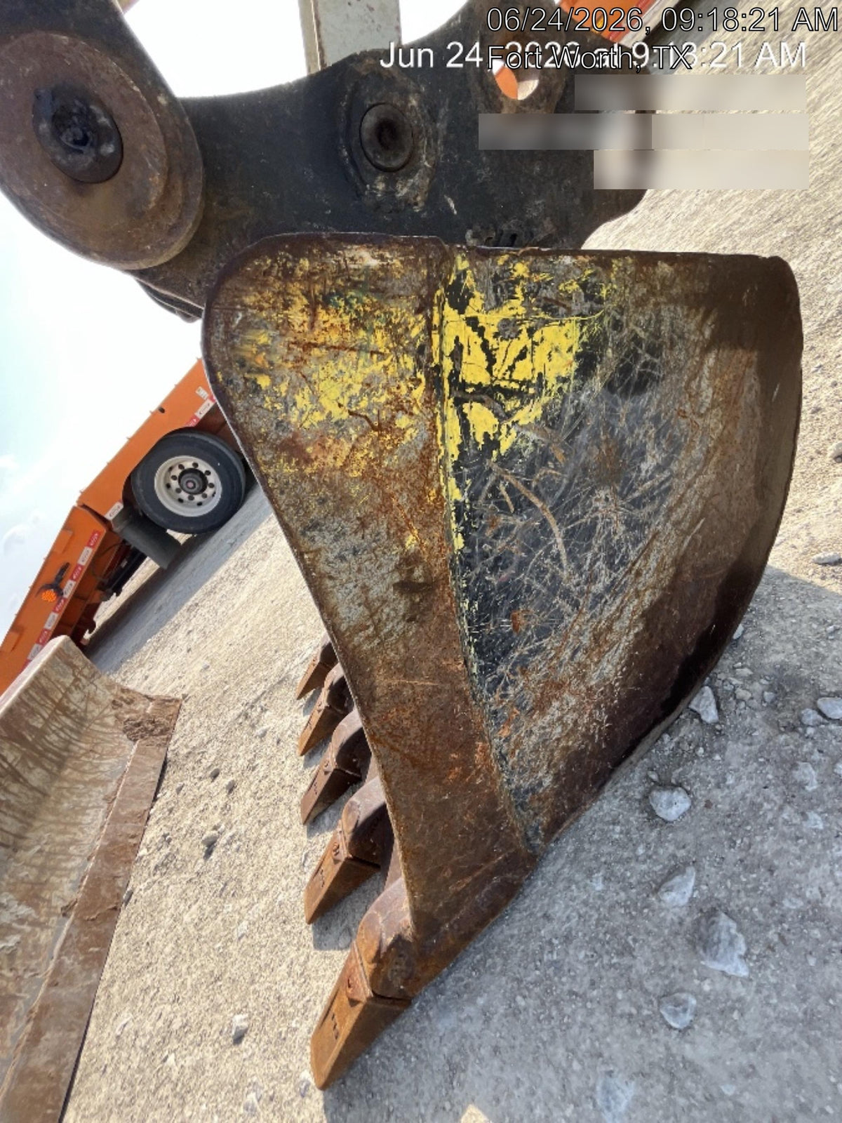 2024 TAKEUCHI TB235-2CR