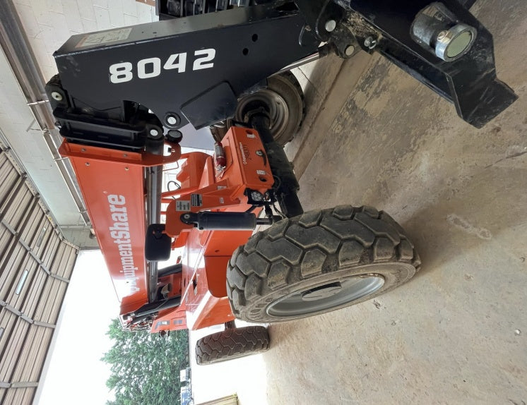 2023 SKYTRAK 8042