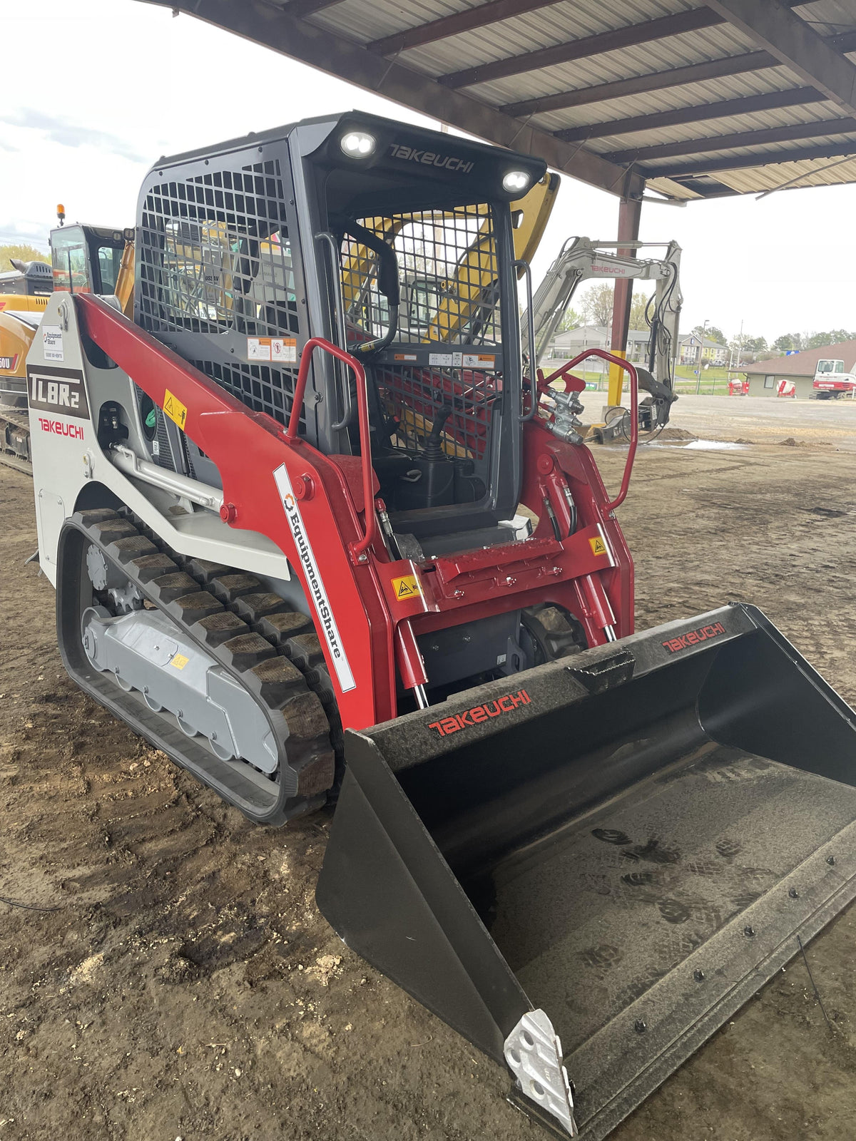 2022 TAKEUCHI TL8R2-R