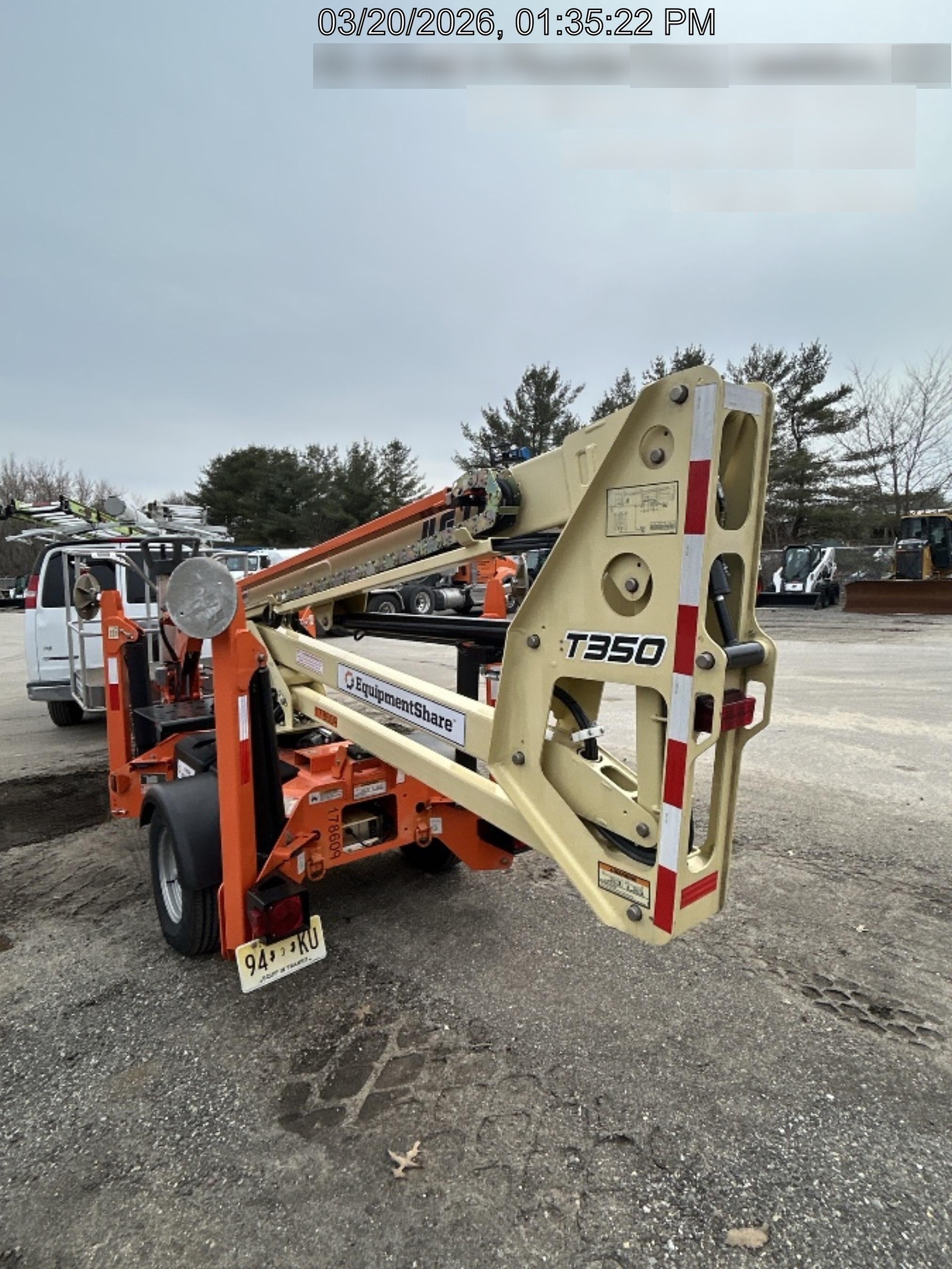 2021 JLG T350