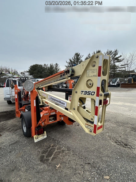 2021 JLG T350