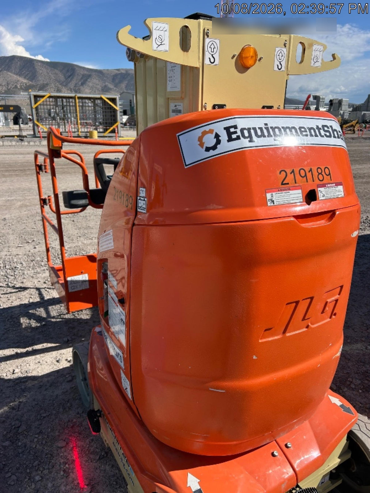 2022 JLG 26E