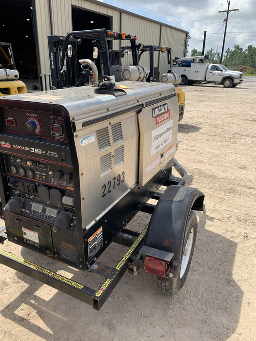 2019 Lincoln Electric Vantage 322 Lincoln Vantage 322 Welder w/Trailer, Light Kit, Cable Rack