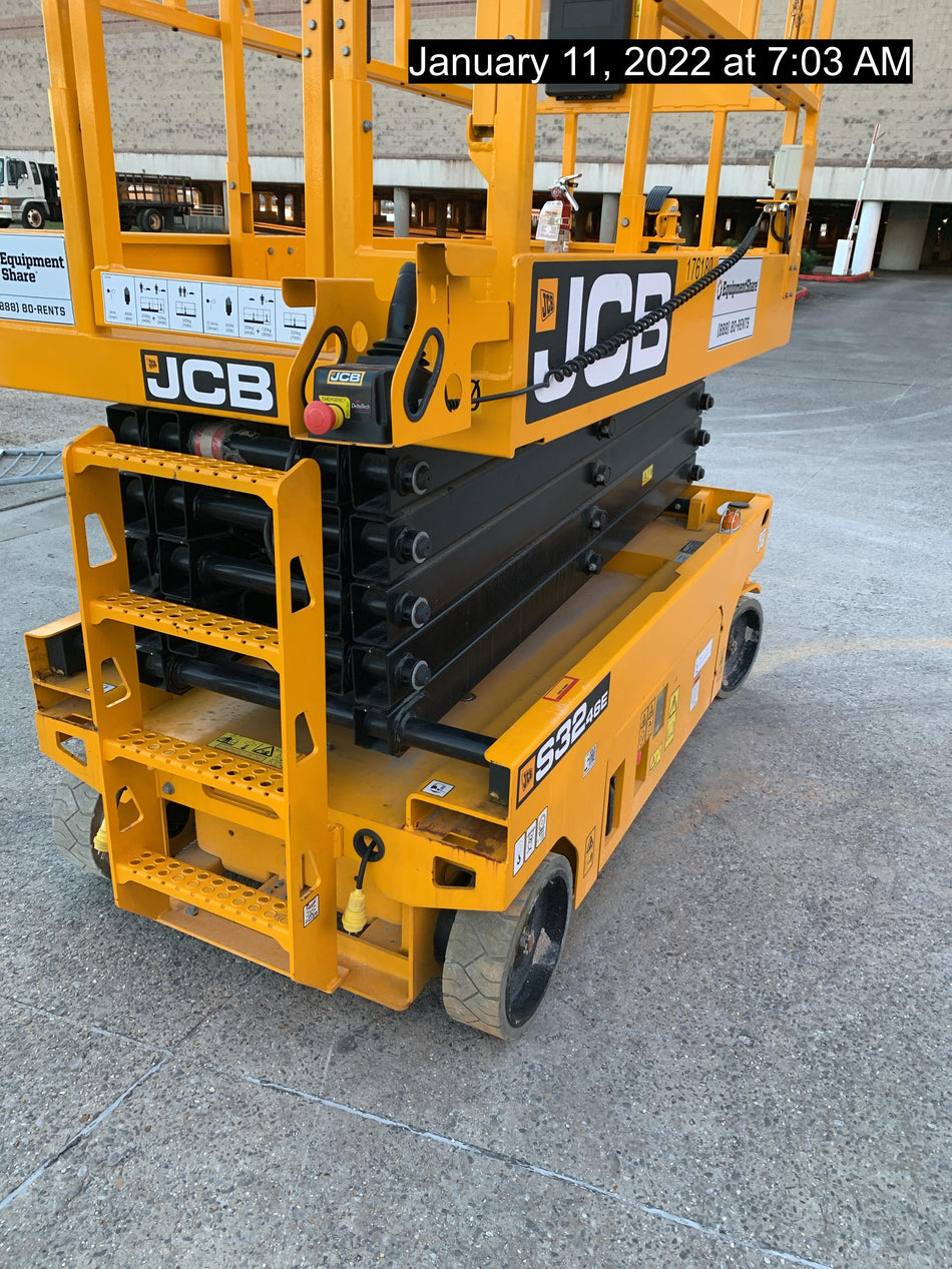 2021 JCB S3246E