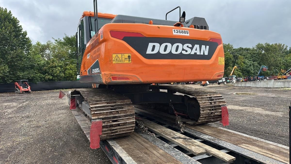 2021 DOOSAN DX225LC-5