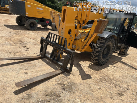2022 JCB 512-56