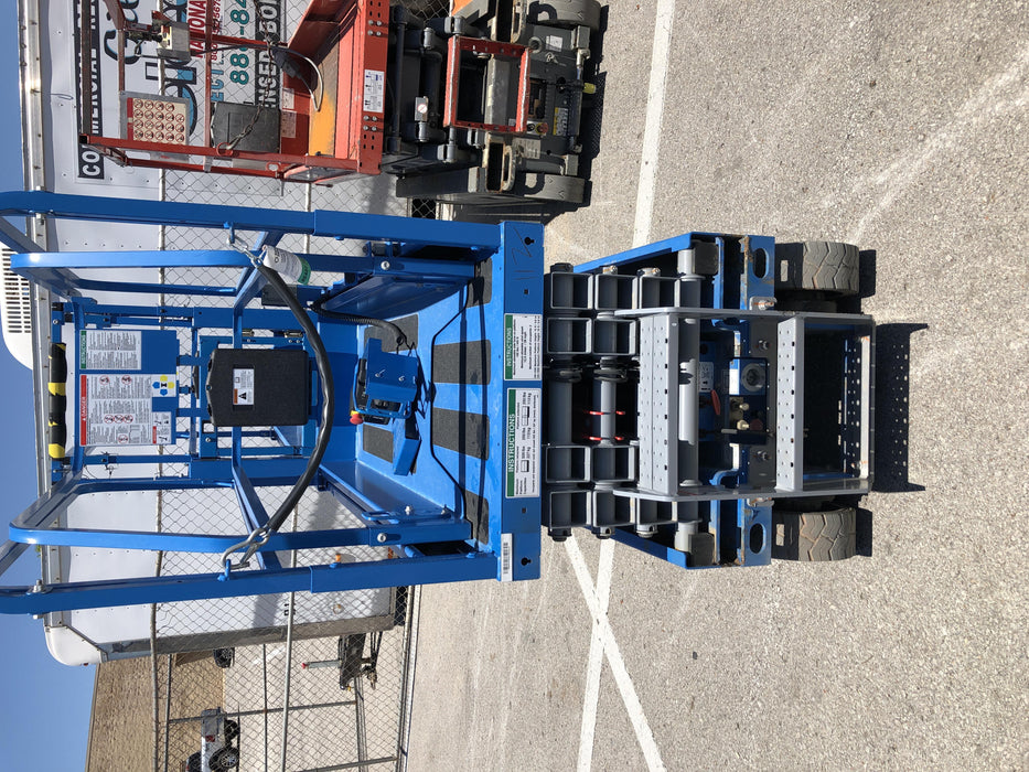 2020 Genie GS-1930 Fixed rails with chain entry gate - Pre A92.20