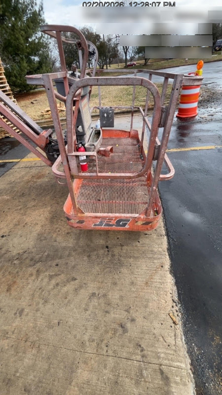 2022 JLG EC600SJ