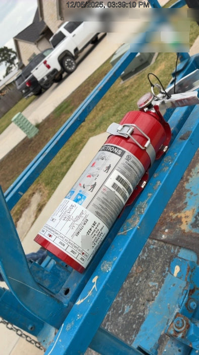 2019 Genie GS-1930 Fixed Rails with Chain Entry