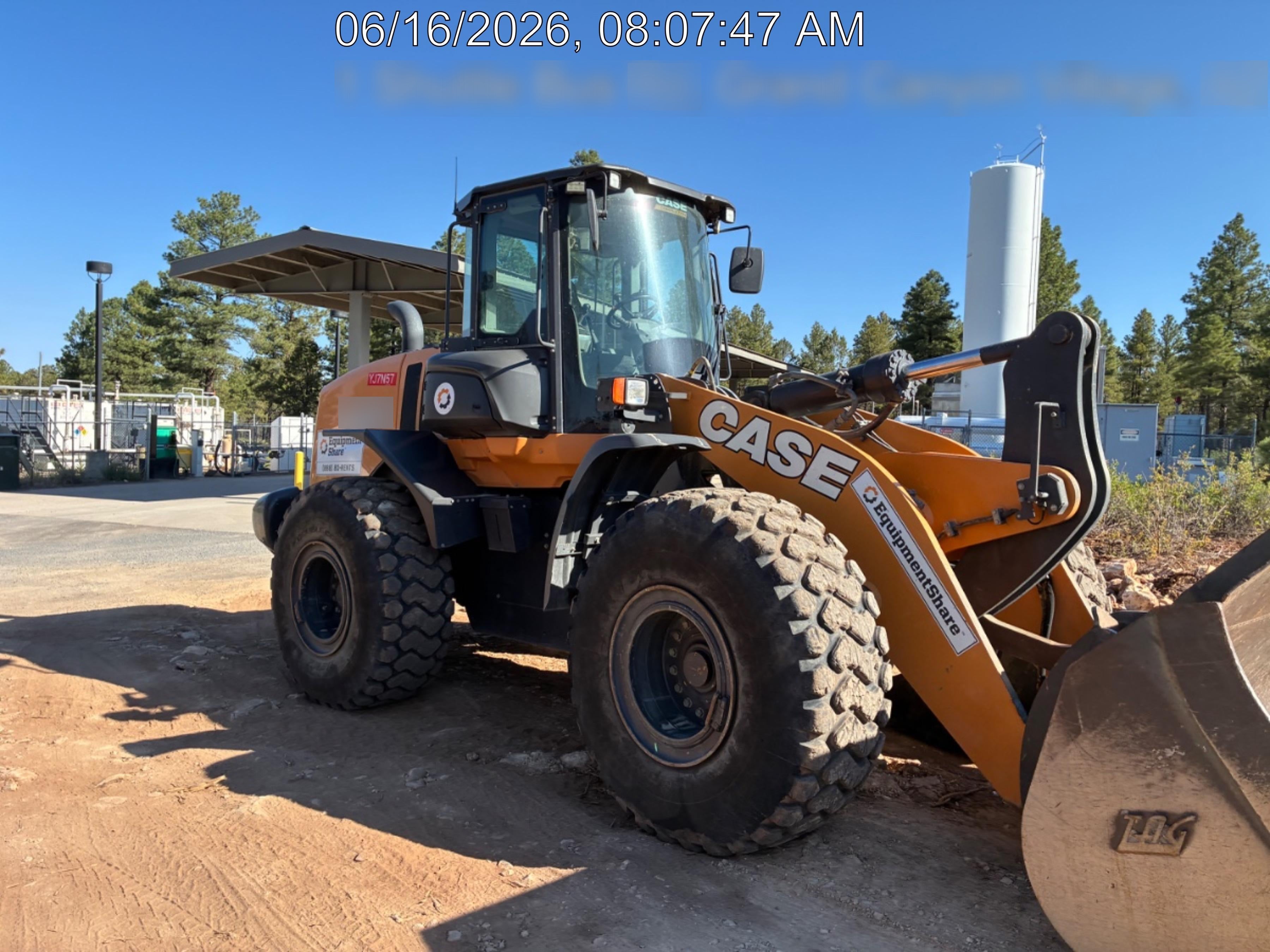2022 CASE 821G