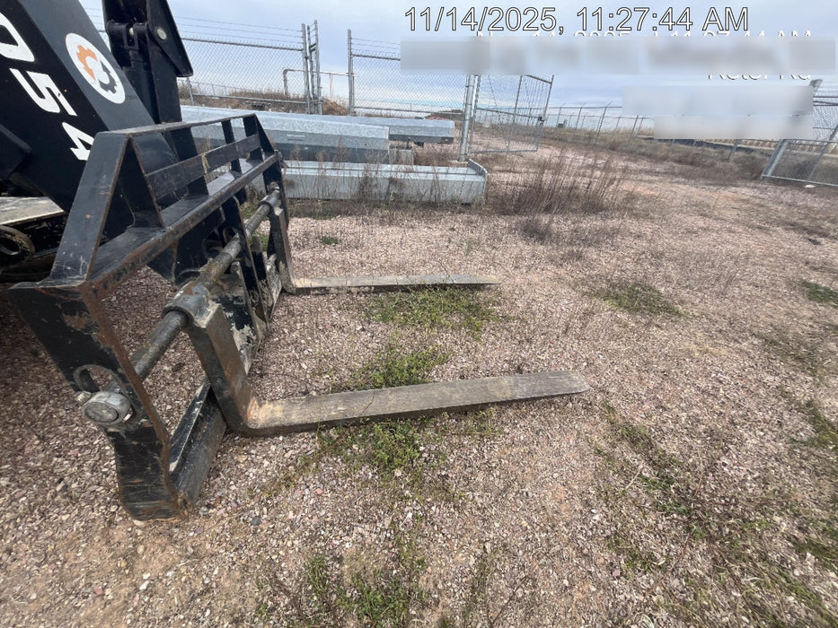 2020 Skytrak 12054 110Hp, Canopy, FF, Work Lights, Beacon, Aux Hydraulics, Back up Alarm, Lifting Eye, ES Decals