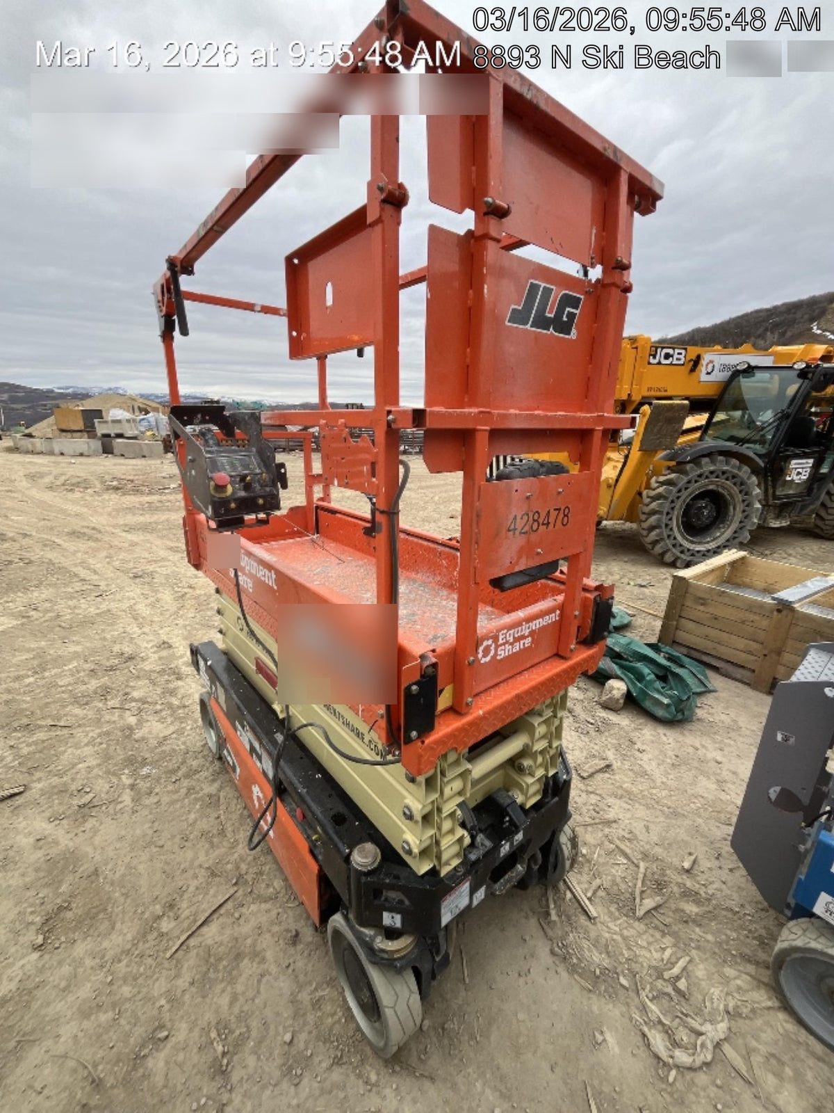 2024 JLG ES1932