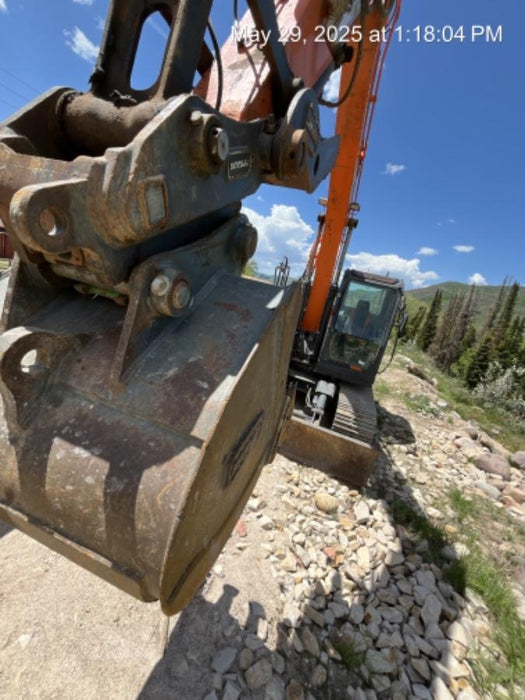 2020 DOOSAN 36"  Bucket - Doosan