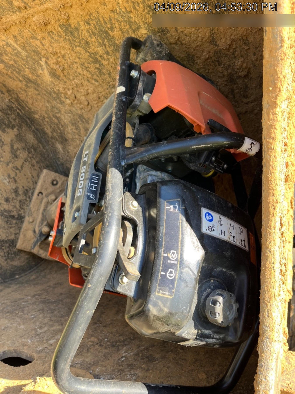 2024 HUSQVARNA LT5005