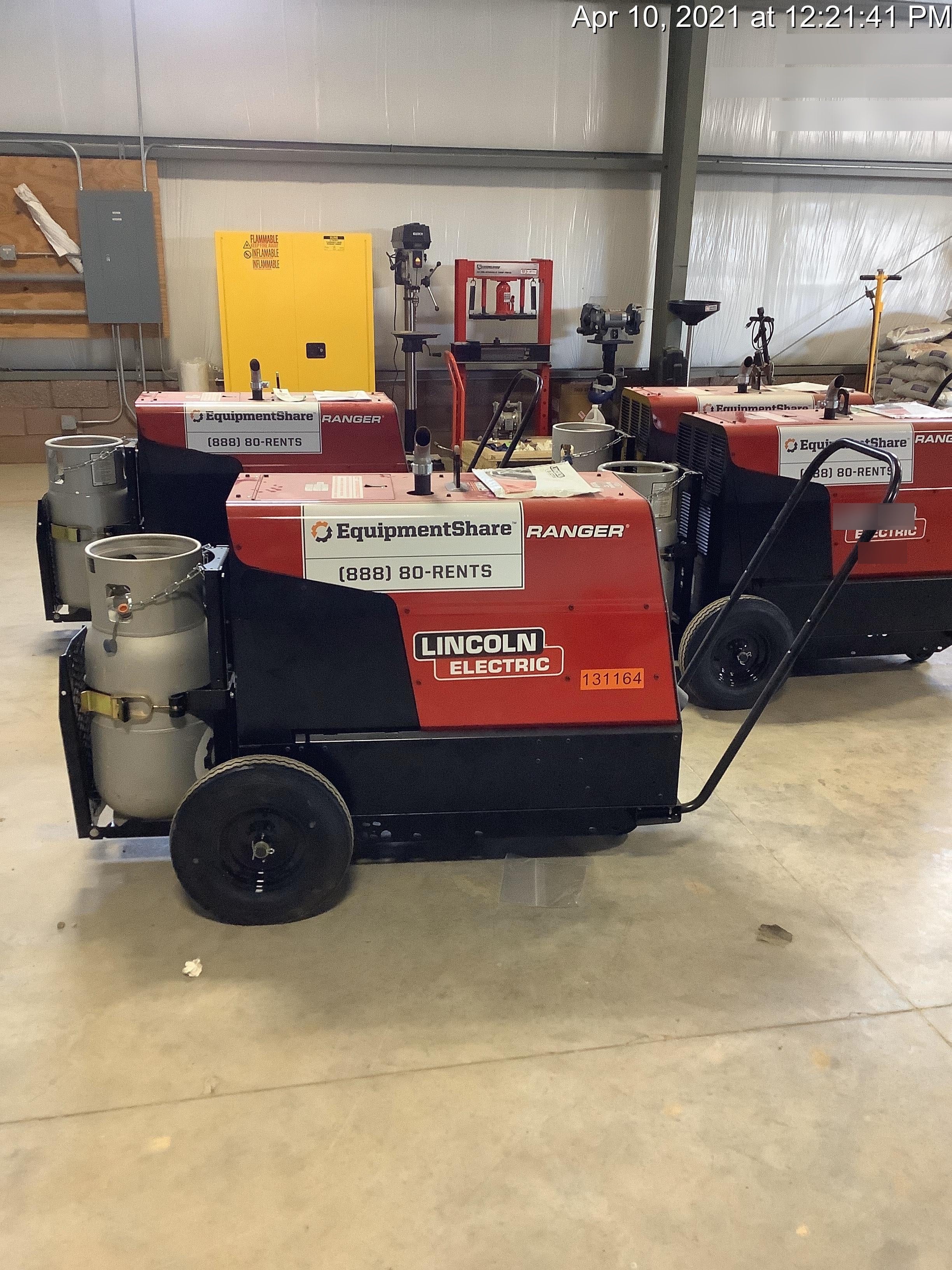 2021 Lincoln Electric Ranger 305 LPG K3430-1, Ranger 305 LPG, Undercarriage, Tank Holder & Strap, 10kw AC Gen, 25hp Kohler LPG Eng