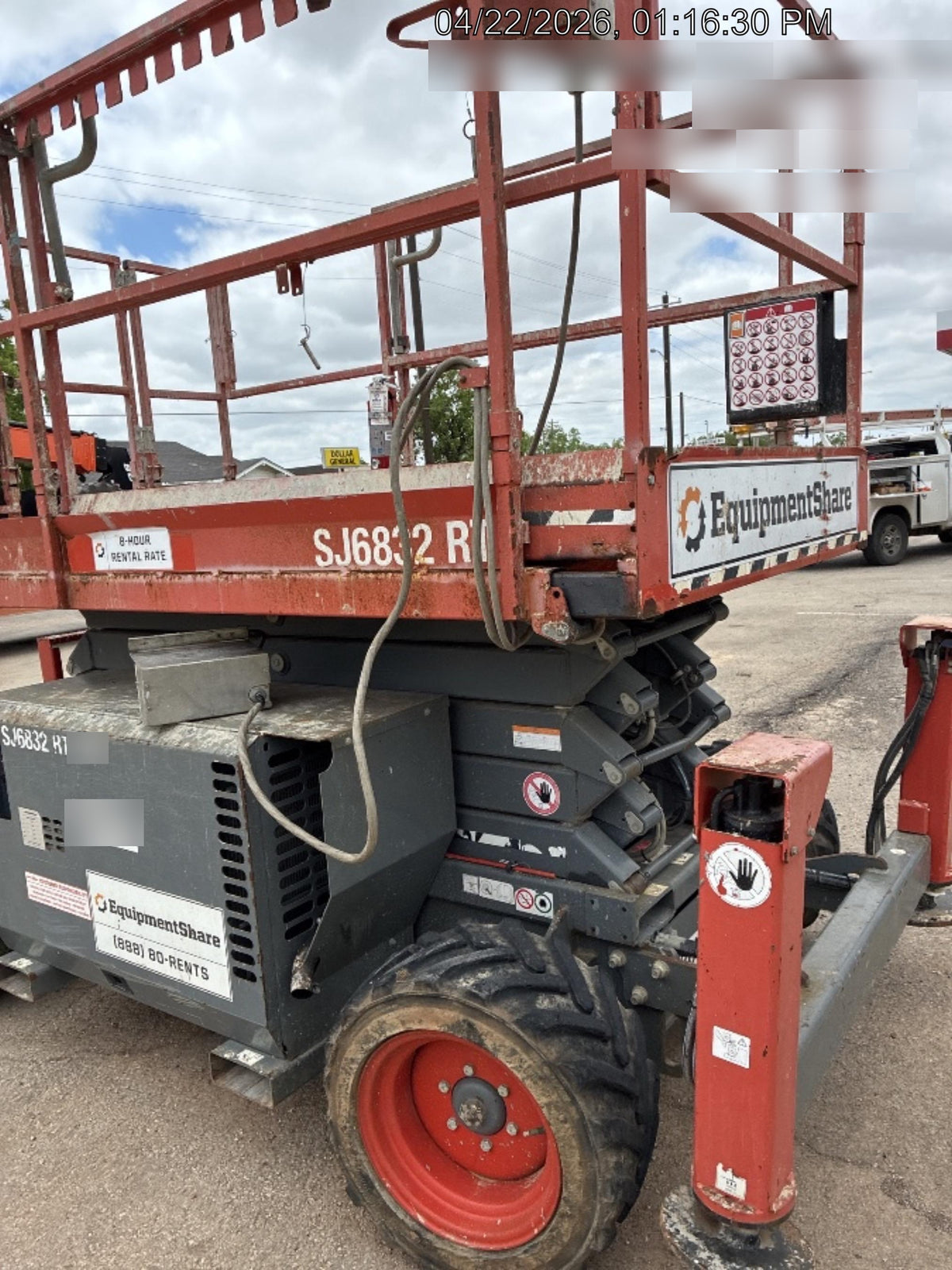 2017 SKYJACK SJ6832 RT