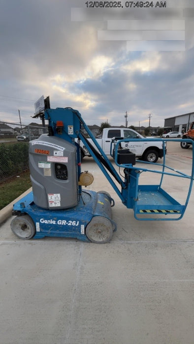 2020 GENIE GR-26J