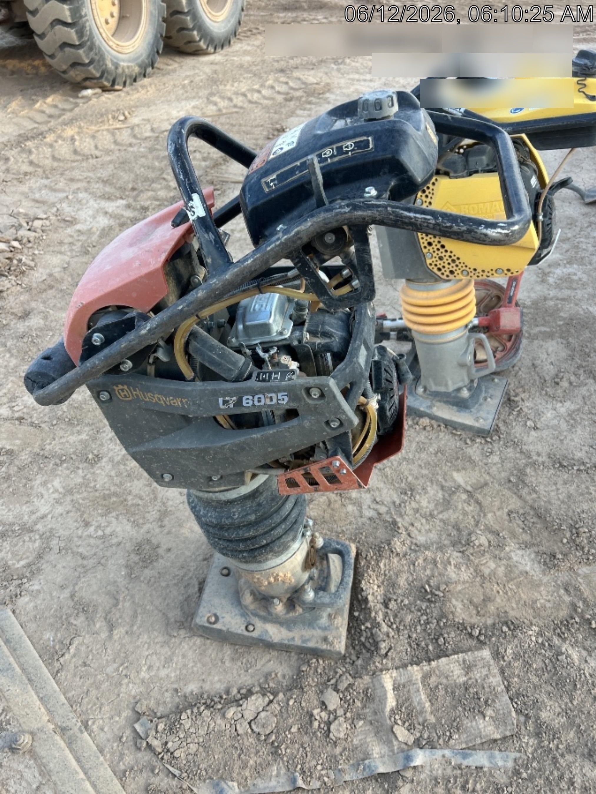 2025 HUSQVARNA LT6005