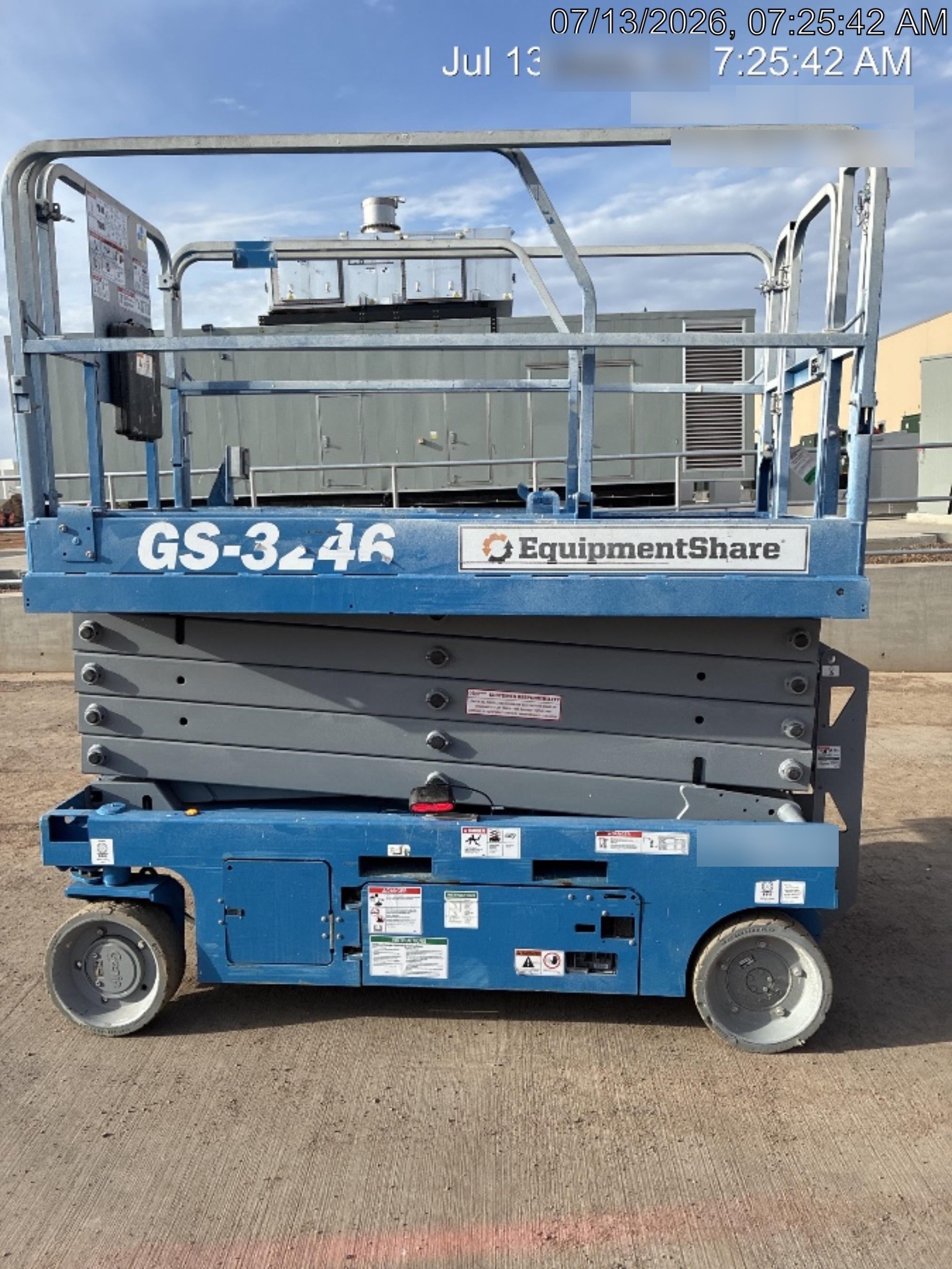 2022 GENIE GS-3246