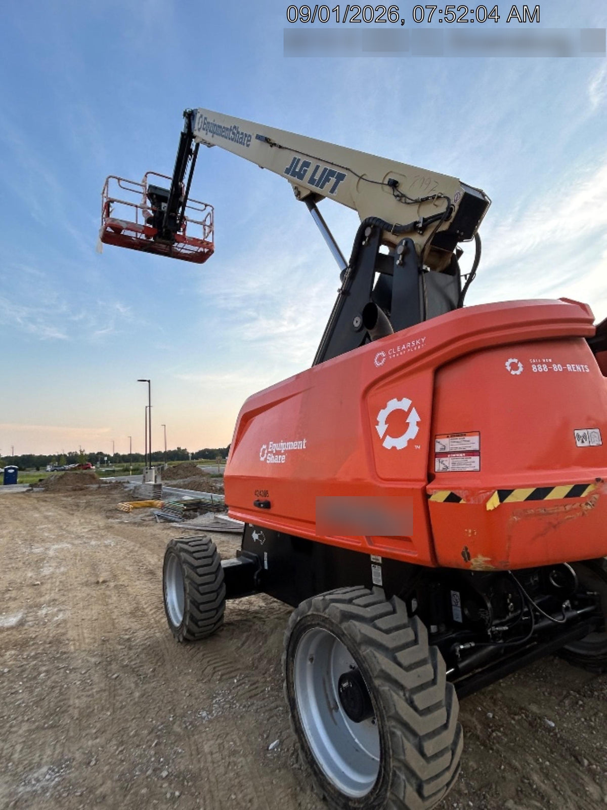 2024 JLG 660SJ