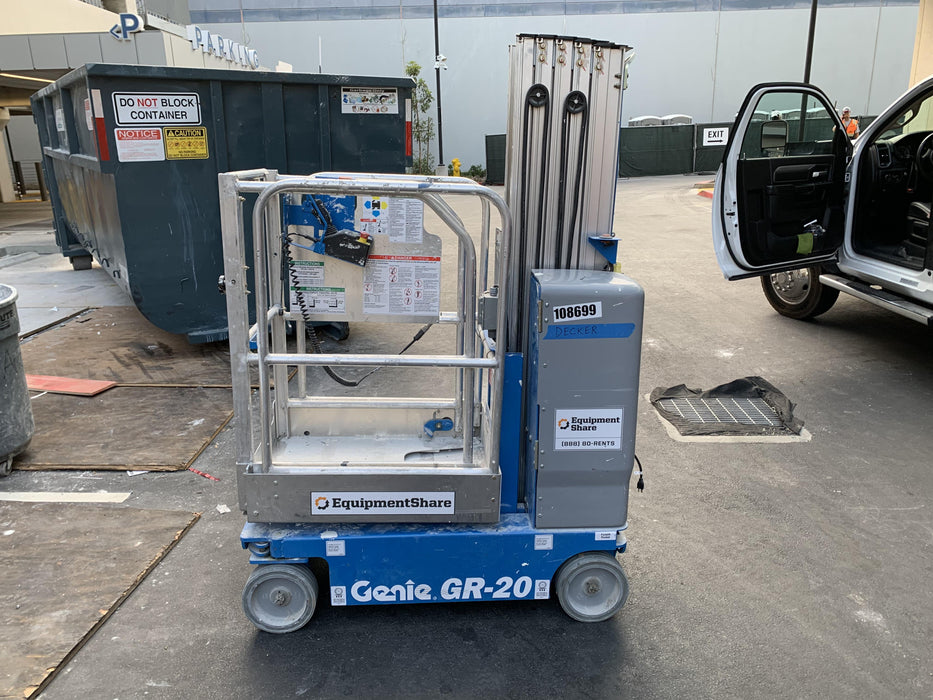 2020 GENIE GR-20