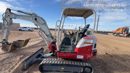 2021 TAKEUCHI TB235-2R