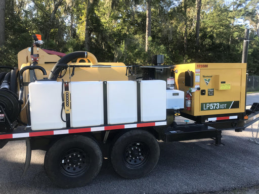 2021 Vac-Tron LP573XDT T4 Koehler Diesel Engine, 500 Gallon Debris Tank, x2 100 Gallon Water Tanks