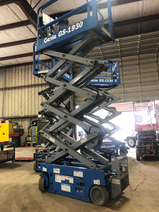 2018 GENIE GS-1930