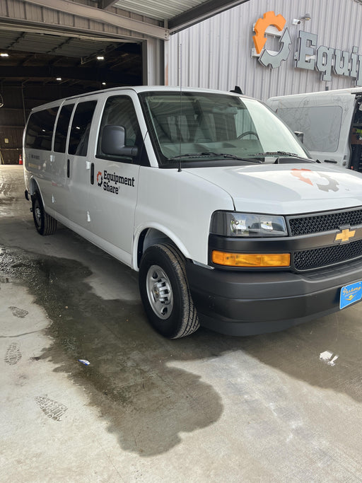 2025 CHEVROLET Express Van - Rental