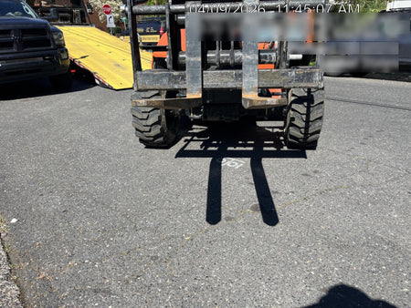 2025 JLG 519