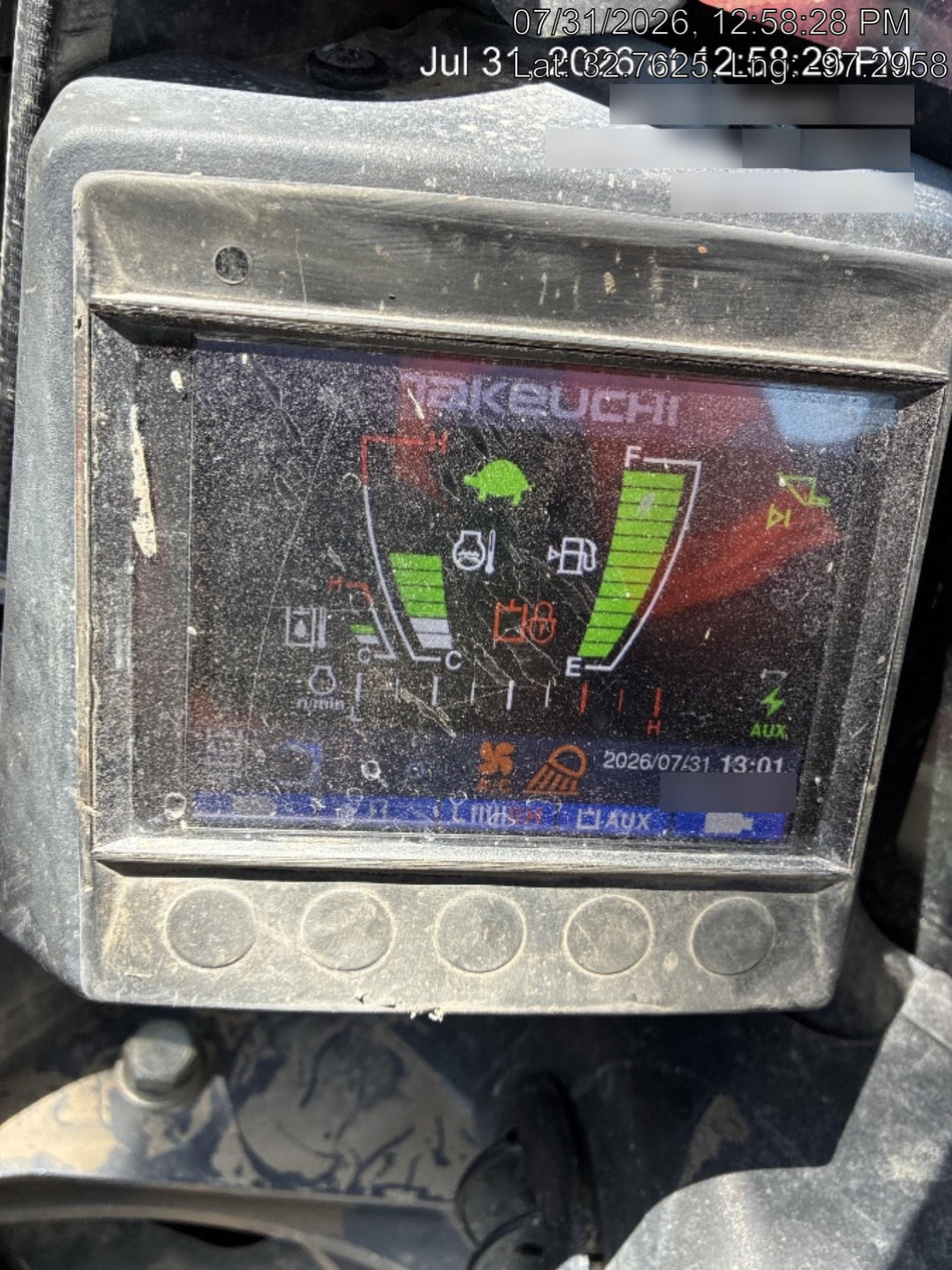 2023 TAKEUCHI TL10V2-CR